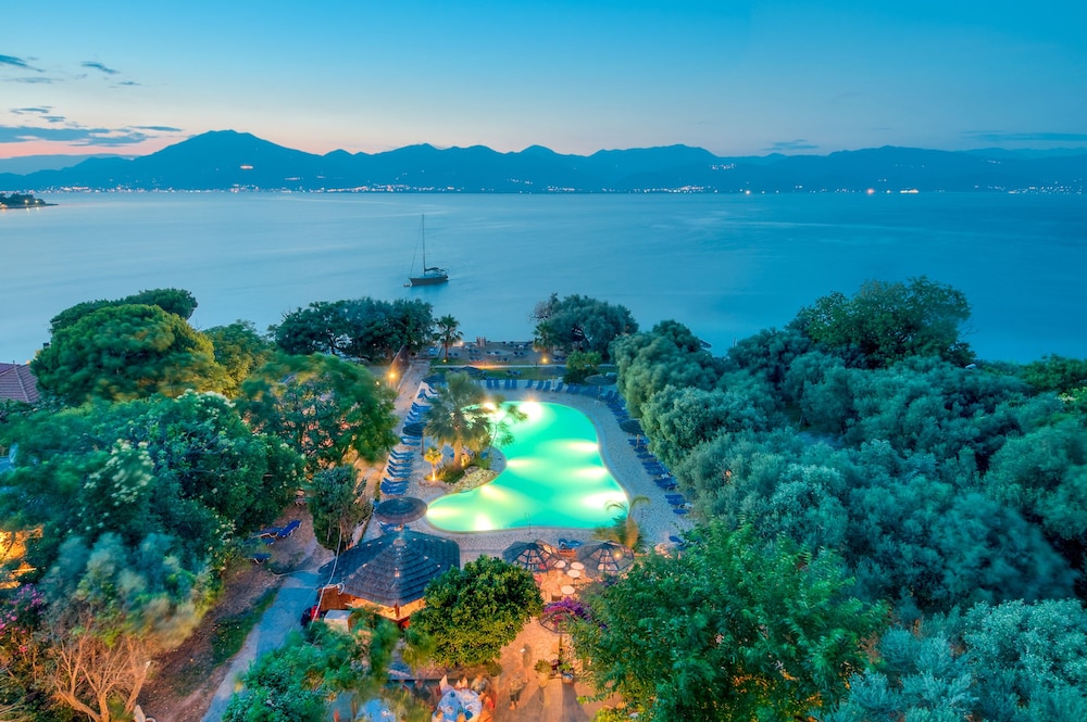 Florida Blue Bay Resort & Spa in Patra, Greece