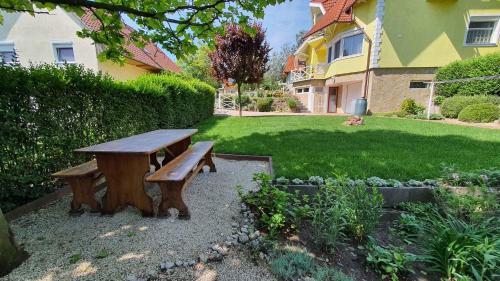 Apartment in Fonyod Balaton 18580 — 4-Star Luxury Hotel in Fonyod, Hungary