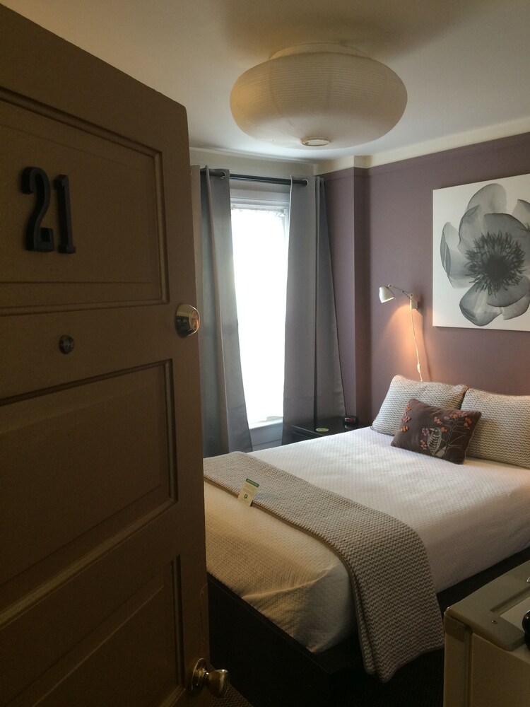 Camas Boutique Hotel - photo 10