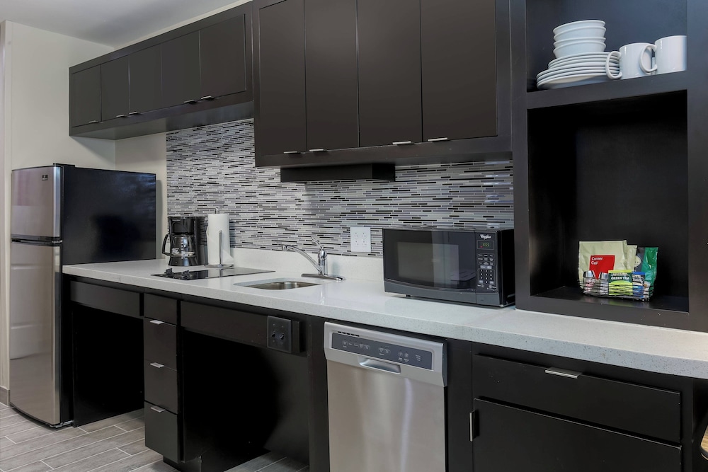 TownePlace Suites by Marriott McAllen Edinburg - photo 18