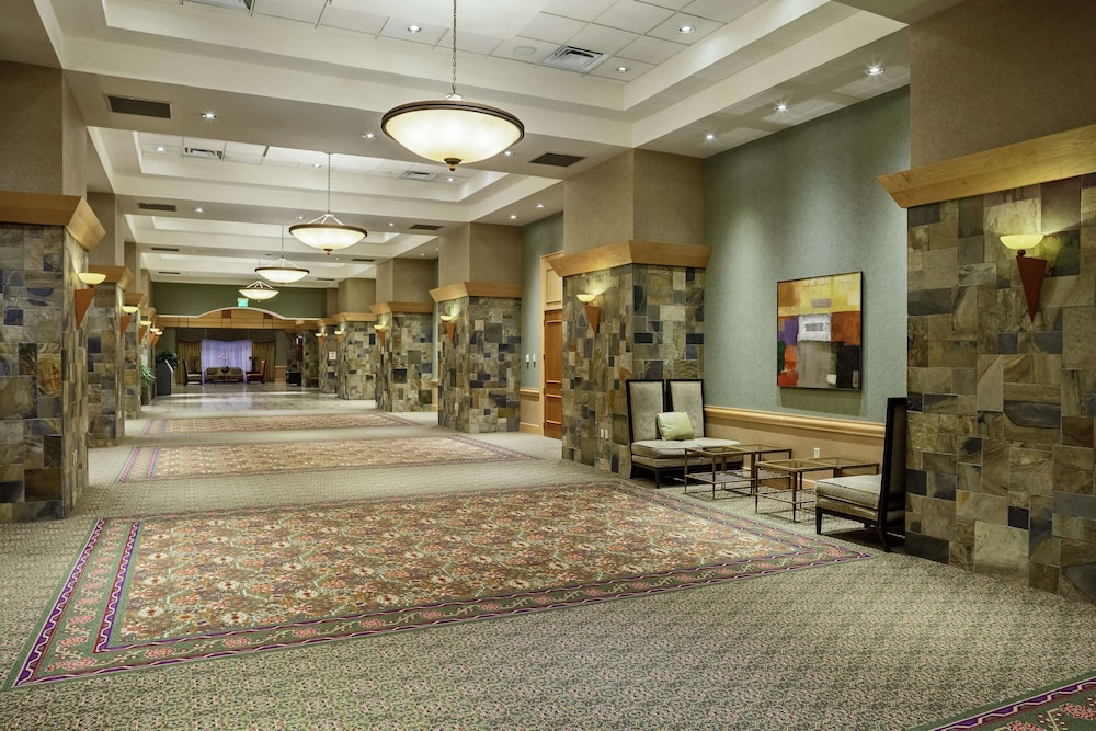 DoubleTree by Hilton Denver Central Park - photo 25