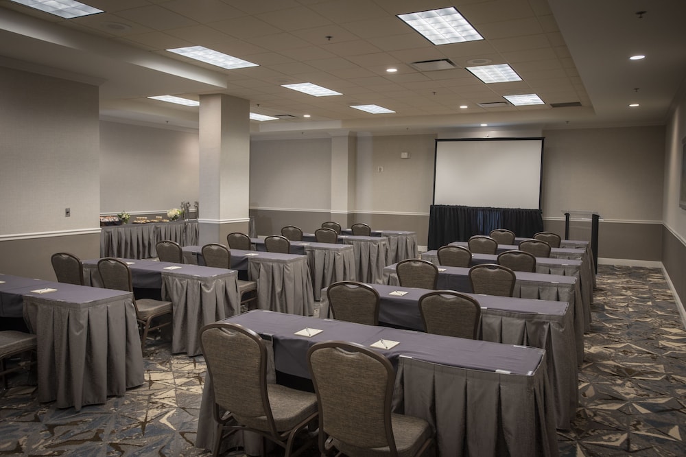 Hampton Inn and Suites New Orleans Convention Center - photo 87