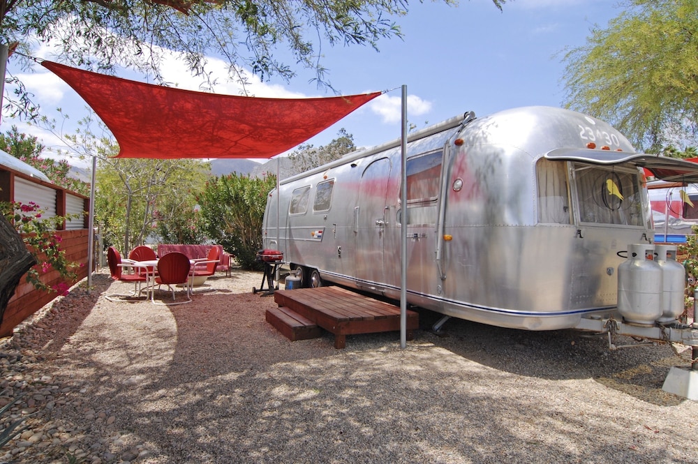Palm Canyon Hotel & RV Resort - photo 31