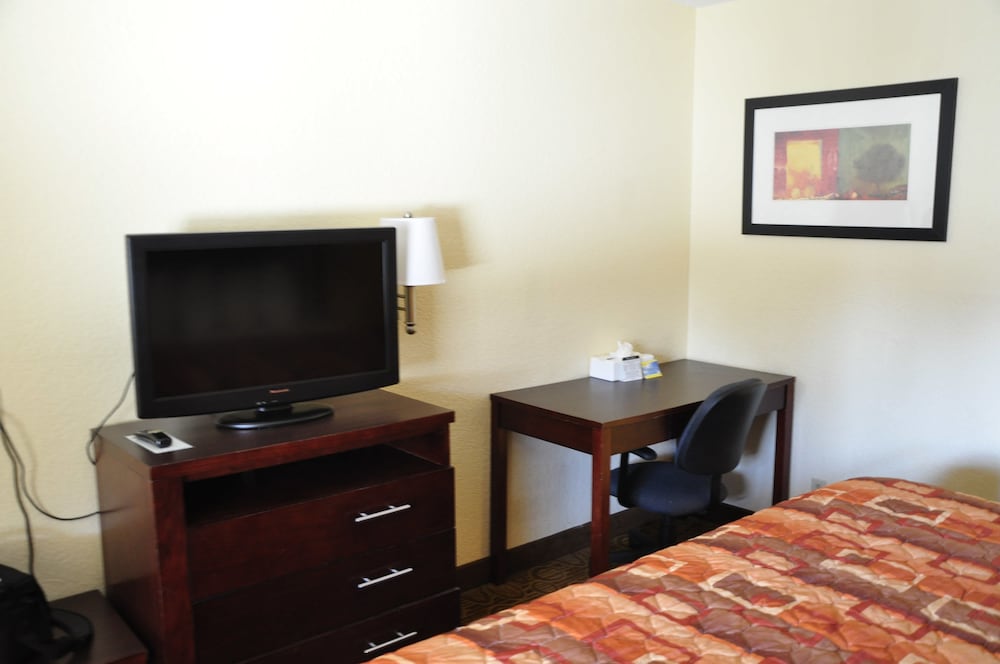 Motel 6 Little Rock AR Airport - photo 5