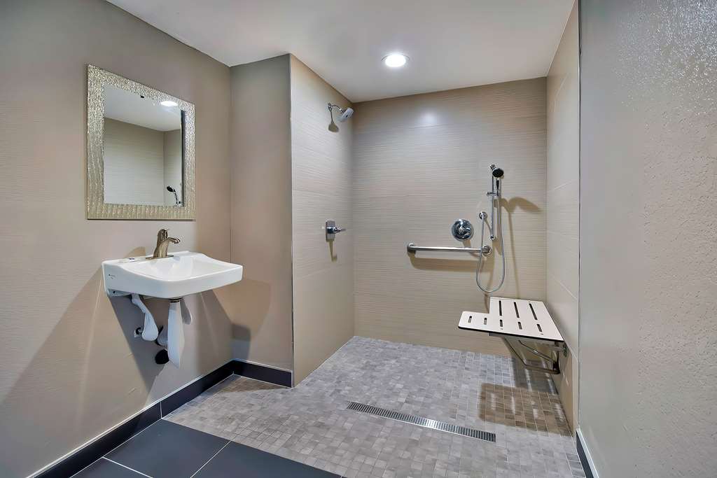 Studio 6 Suites Lawndale CA South Bay - photo 40