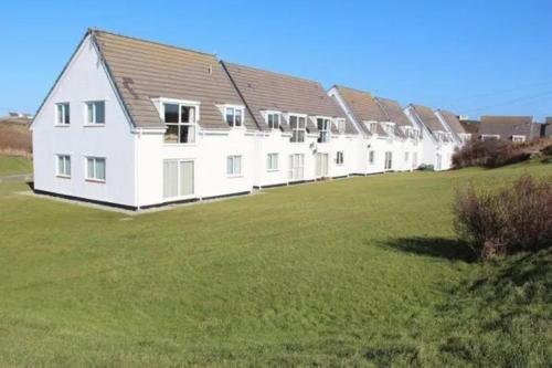 7 Isallt Lodges 3 bed Ground Floor Outside seating in Holyhead, United Kingdom