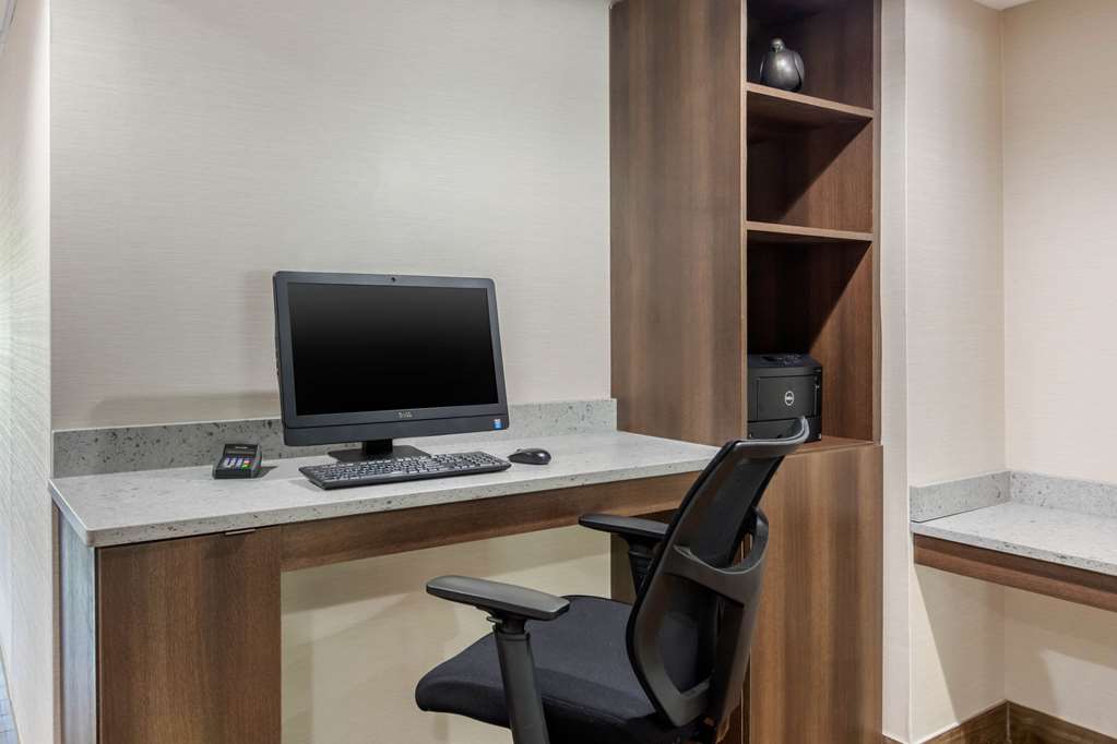 Comfort Suites South Park - photo 38