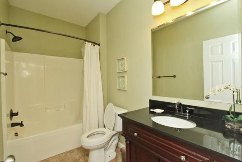 This Is It by Oak Island Accommodations - photo 36