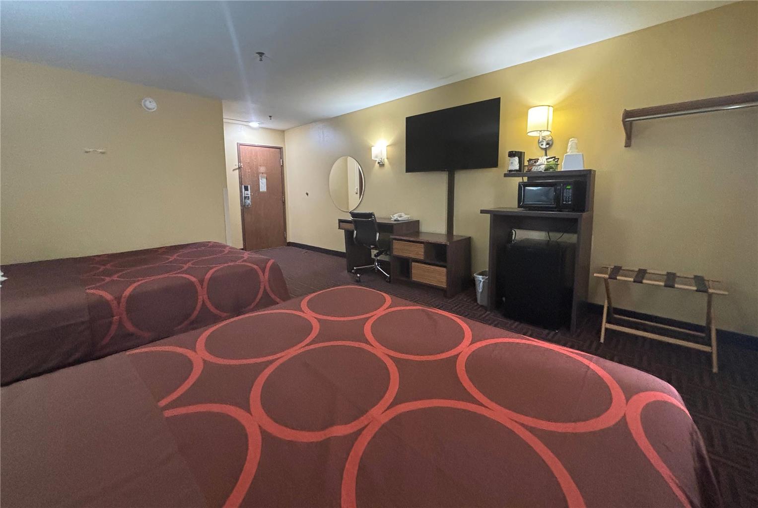Super 8 by Wyndham Peoria - photo 16