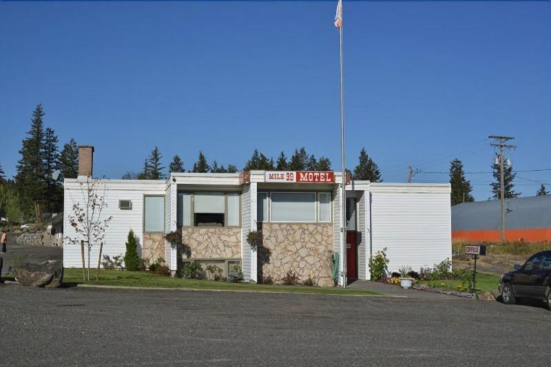 99 Mile Motel — Williams Lake