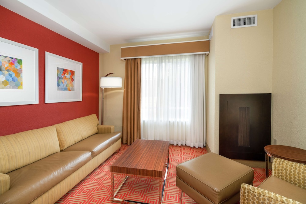Hilton Garden Inn Dalton - photo 20