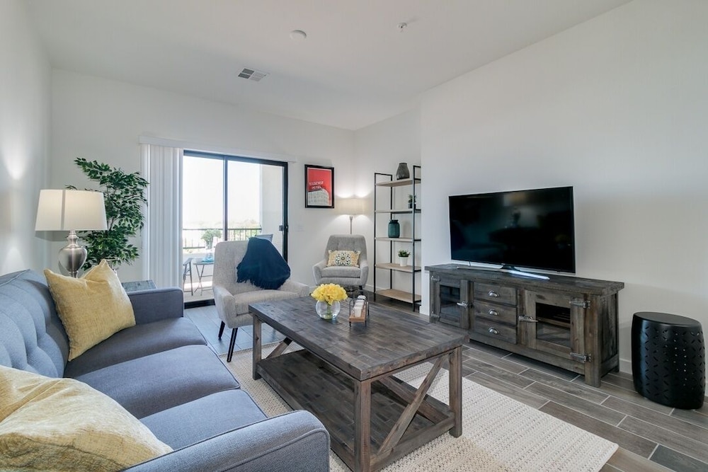 Views in Luxury Resort Condo in Chandler Amenities Galore Walk to Restaurants by RedAwning - photo 10
