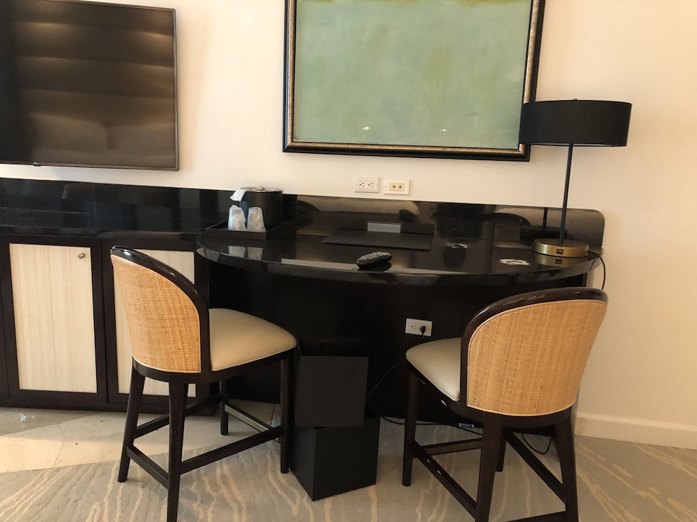 Fontainebleau Private Owners - photo 9