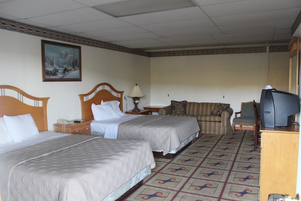 Berkshire Travel Lodge - photo 14