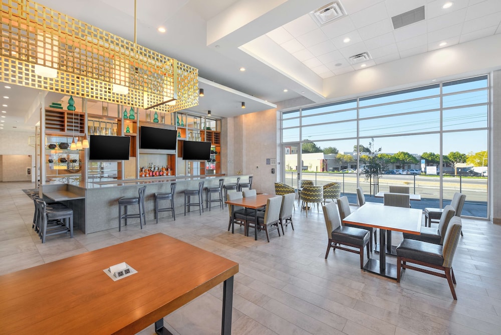 Hilton Garden Inn Fremont Milpitas - photo 23