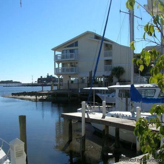 Cedar Cove Beach And Yacht Club - photo 4