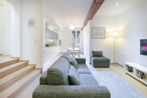 San Vitale 5 Stelle Central Luxury Apartment — 4-Star Luxury Hotel in Bologna, Italy