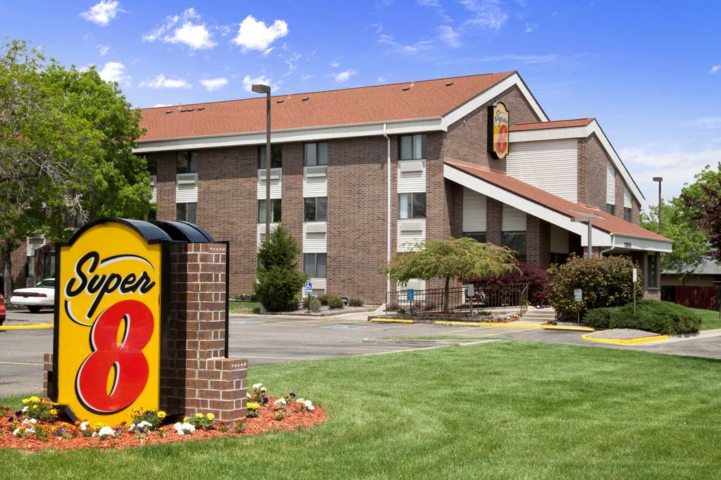 Super 8 by Wyndham Westminster Denver North — hotel in Westminster