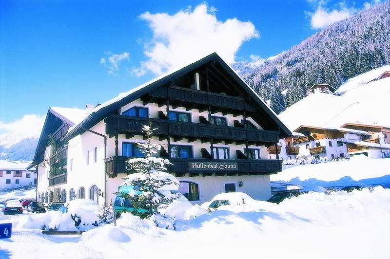 Hotel Bergjuwel in Neustift Im Stubaital, Austria