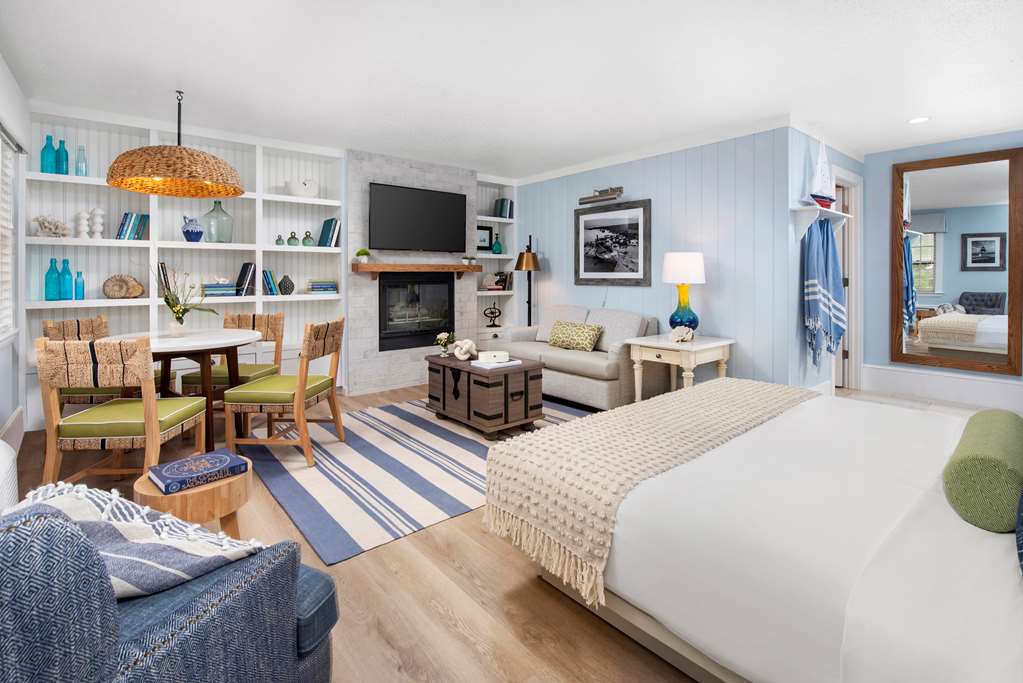 Sea Crest Beach Resort - photo 25