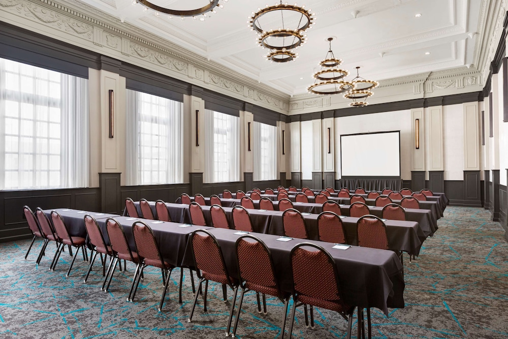 Homewood Suites by Hilton Nashville Downtown - photo 40