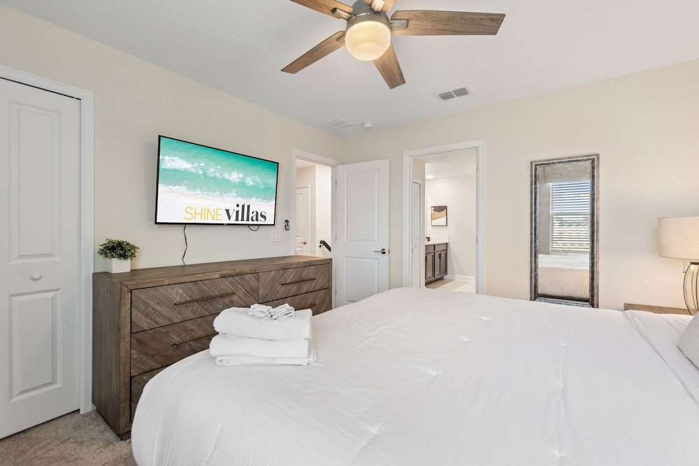 Marvel Mansion Championsgate Resort Shine Villas 9 Bedroom Villa - photo 8