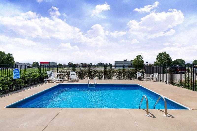 Hotel Andover KS - photo 29