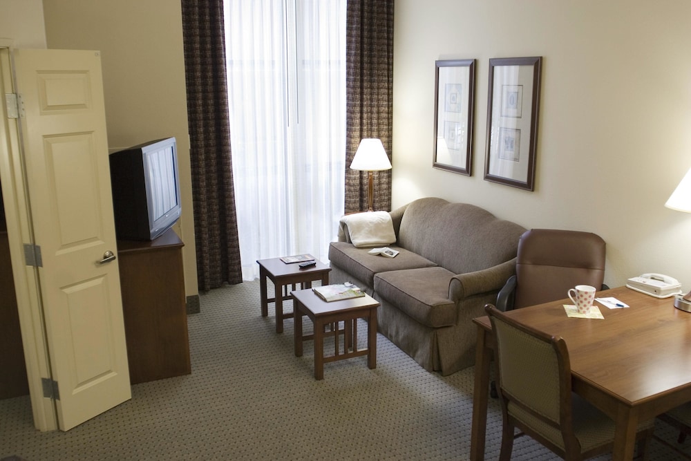 Staybridge Suites Memphis Poplar Ave East by IHG - photo 39