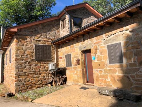 Sanabria Palacio De La Cuesta — Palacios De Sanabria