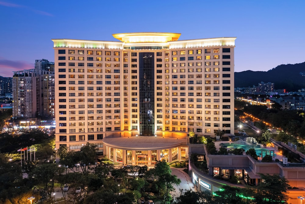 Parklane Hotel — hotel in Dongguan