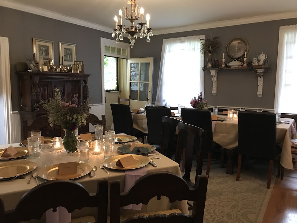 Fallen Tree Farm Bed & Breakfast - photo 36