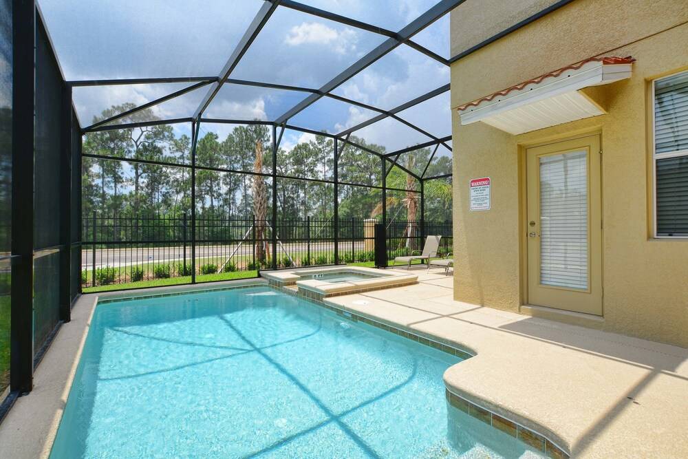 Ohana at Paradise Palms: Resort Townhome W Pool 5 Bedroom Townhouse - photo 46
