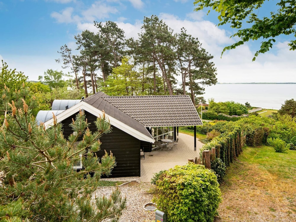 6 person holiday home in Ebeltoft — 4-Star Luxury Hotel in Ebeltoft, Denmark