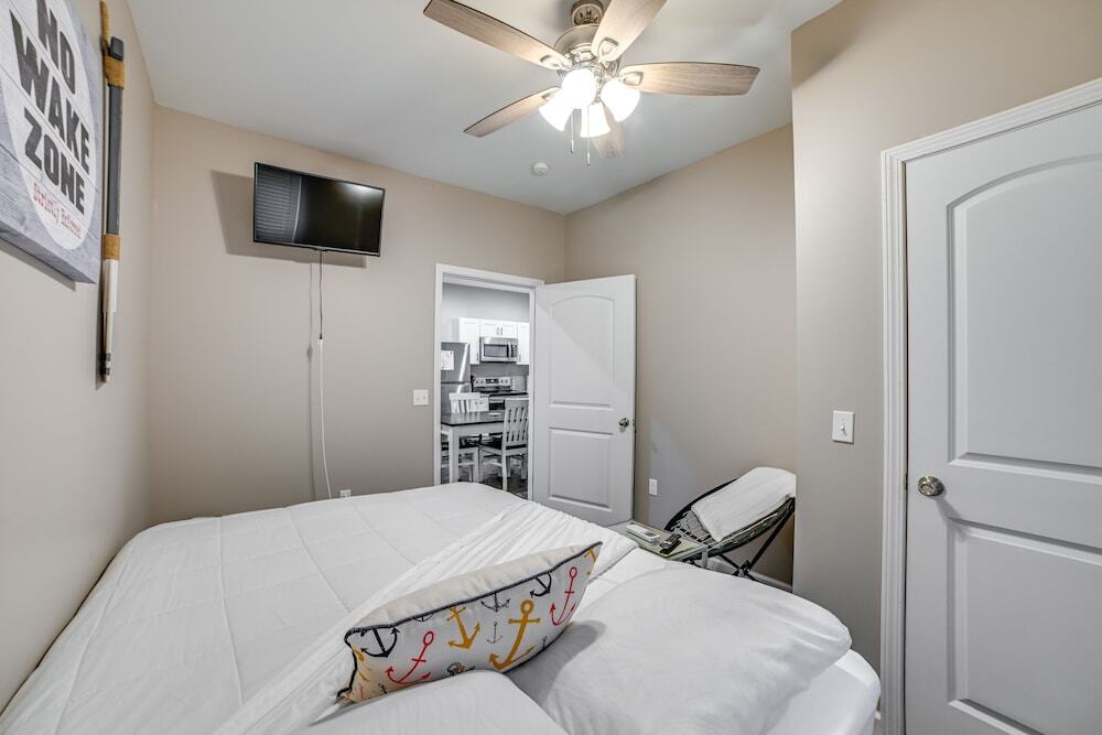 Pet Friendly Murray Vacation Rental with Grill — Murray — photo 2