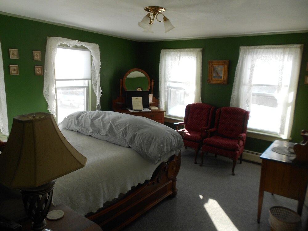 Eastman Inn - photo 16