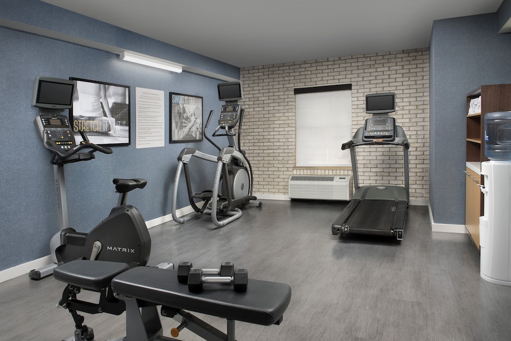 Staybridge Suites San Antonio by IHG - photo 17