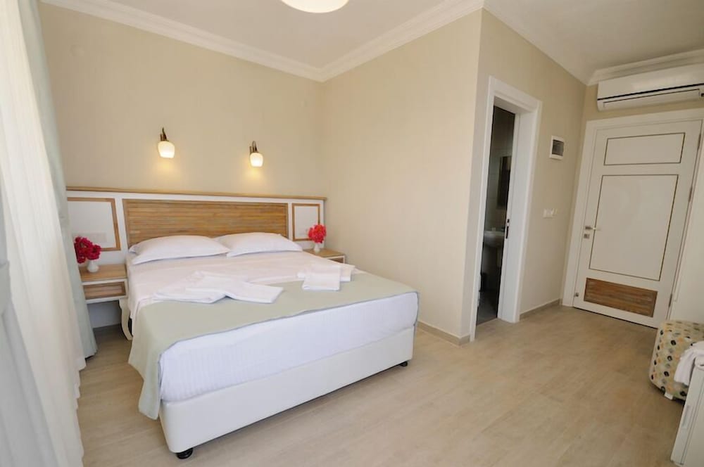 Datca Beyaz Ev Otel — Datca — photo 4