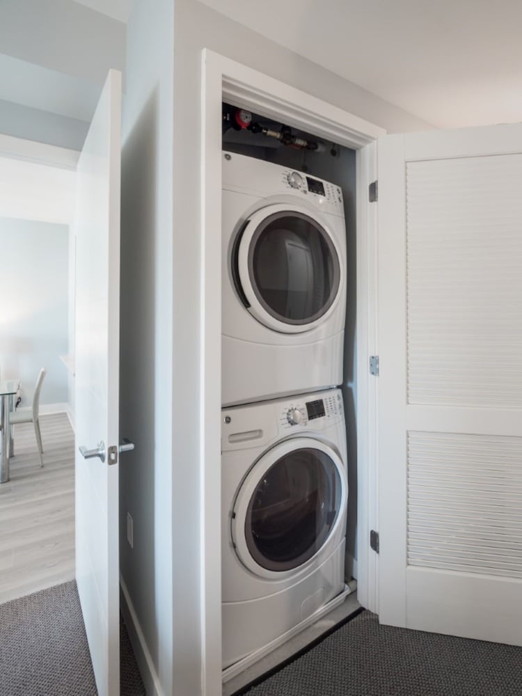 Bluebird Suites near Chevy Chase - photo 9