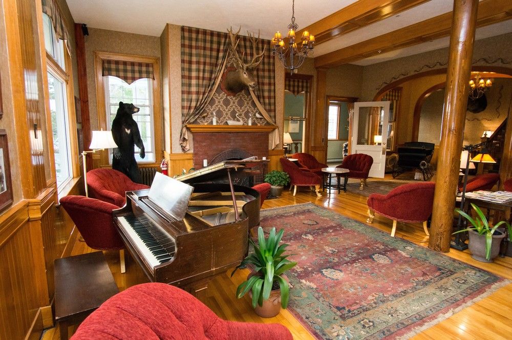 The Rangeley Inn & Tavern — Rangely — photo 2