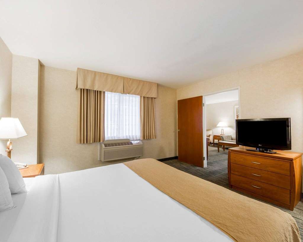 Quality Inn Petaluma Sonoma - photo 35