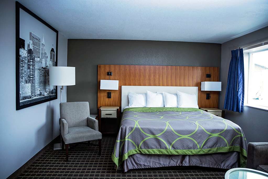 Super 8 by Wyndham Holbrook - photo 17