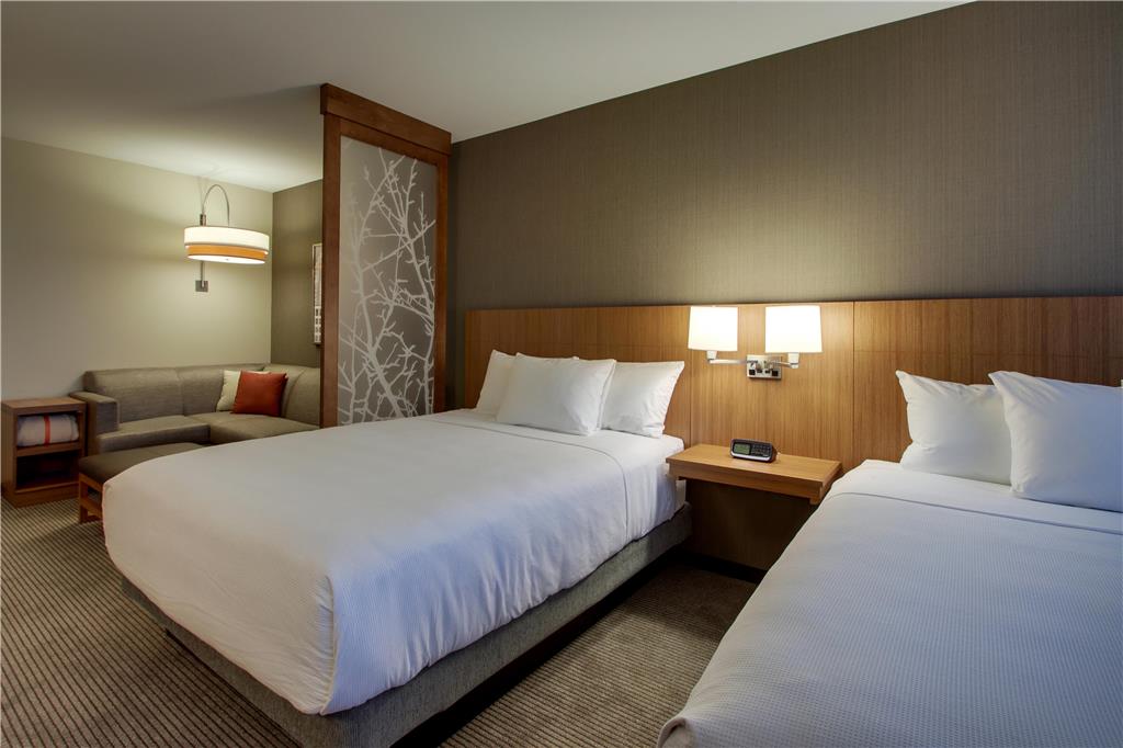 Hyatt Place Milwaukee Downtown - photo 32