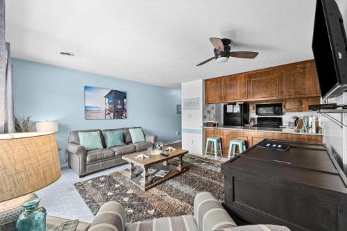 Salty Air Retreat — 4-Star Luxury Hotel in Myrtle Beach, United States