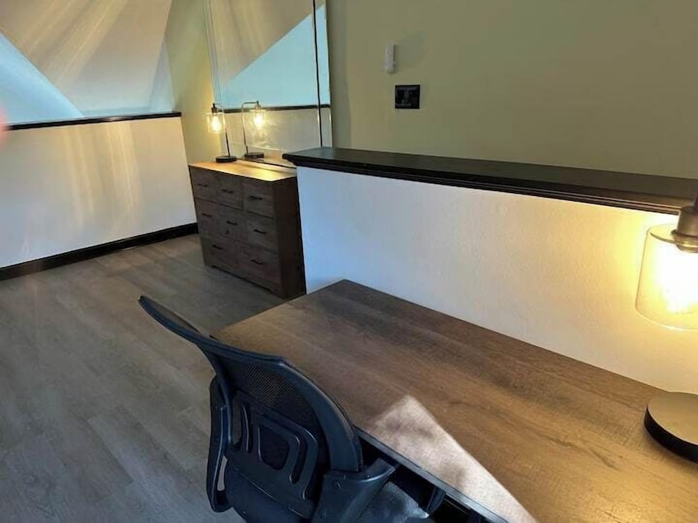 Harborside Suites - photo 16