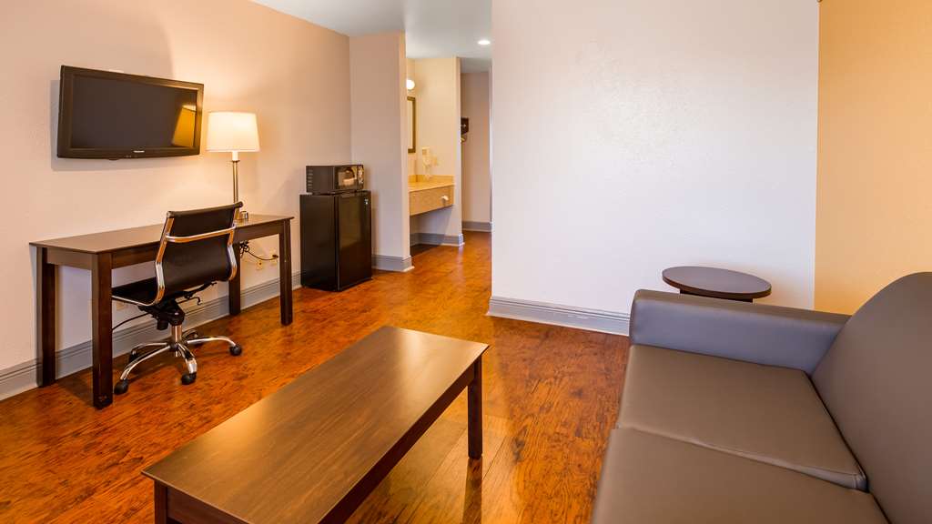 SureStay Plus Hotel by Best Western Hammond - photo 18