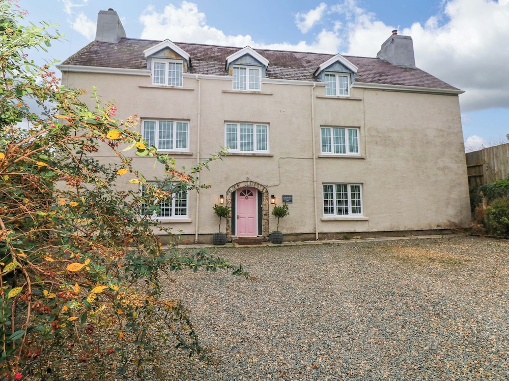 Norchard Farm House in Tenby, United Kingdom