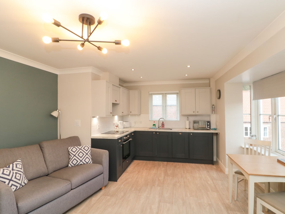 Estuary Walk — 4-Star Luxury Hotel in Whitby, United Kingdom