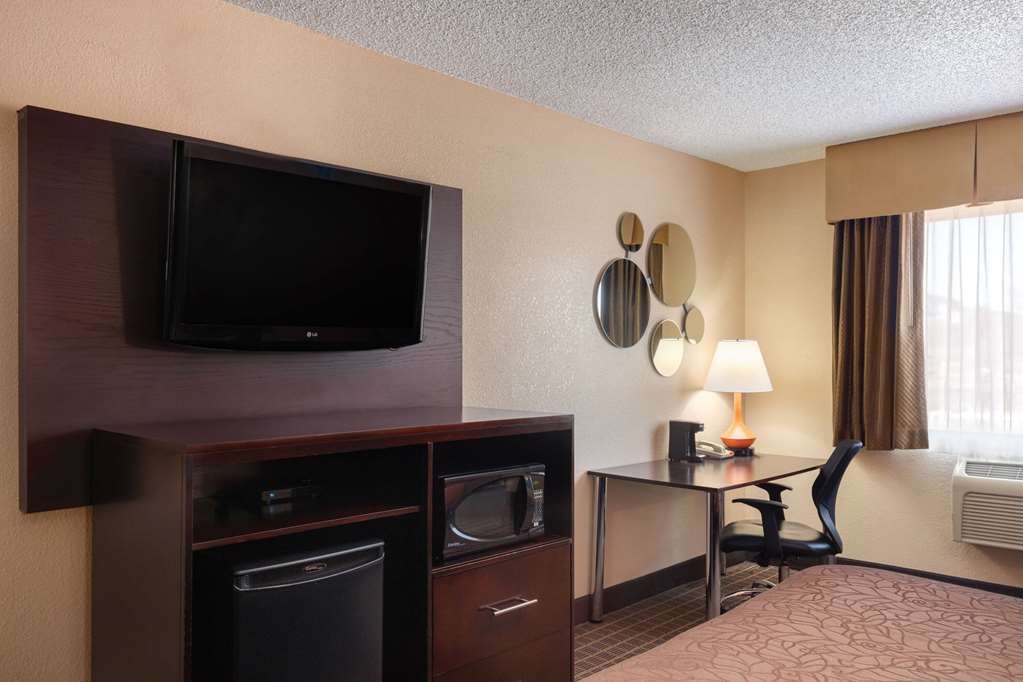 Howard Johnson by Wyndham Williams - photo 16