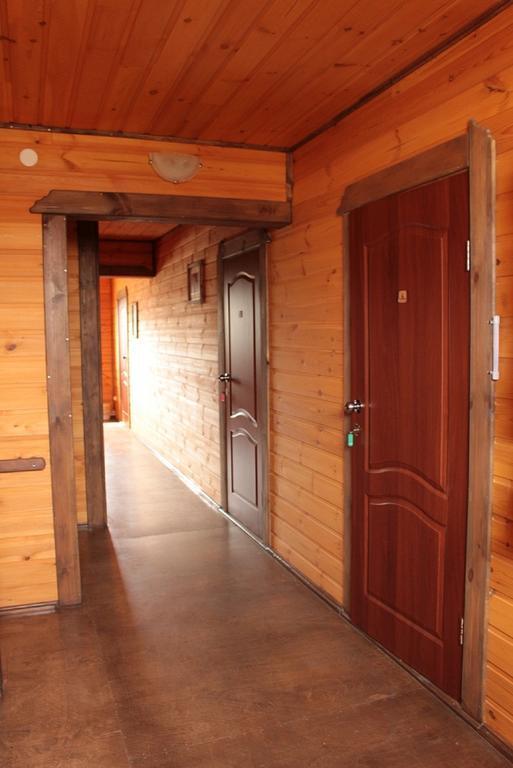 Kampus - carbon neutral hotel in Khuzhir