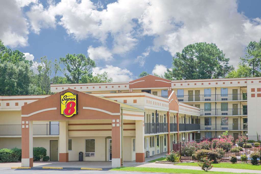 Super 8 by Wyndham Jasper in Jasper, United States